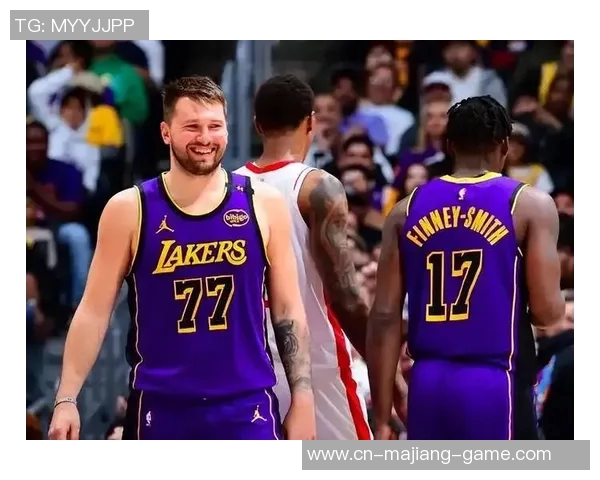 班顿独得23分助力湖人战胜开拓者稳居西部第三詹姆斯东契奇缺阵影响比赛走势